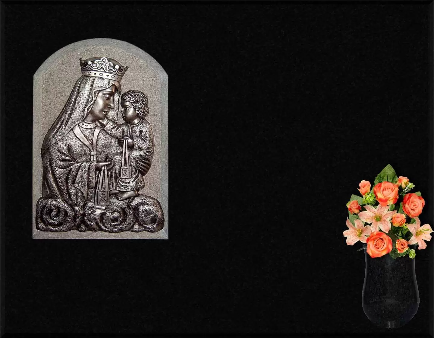 Virgen del Carmen tallada T.148