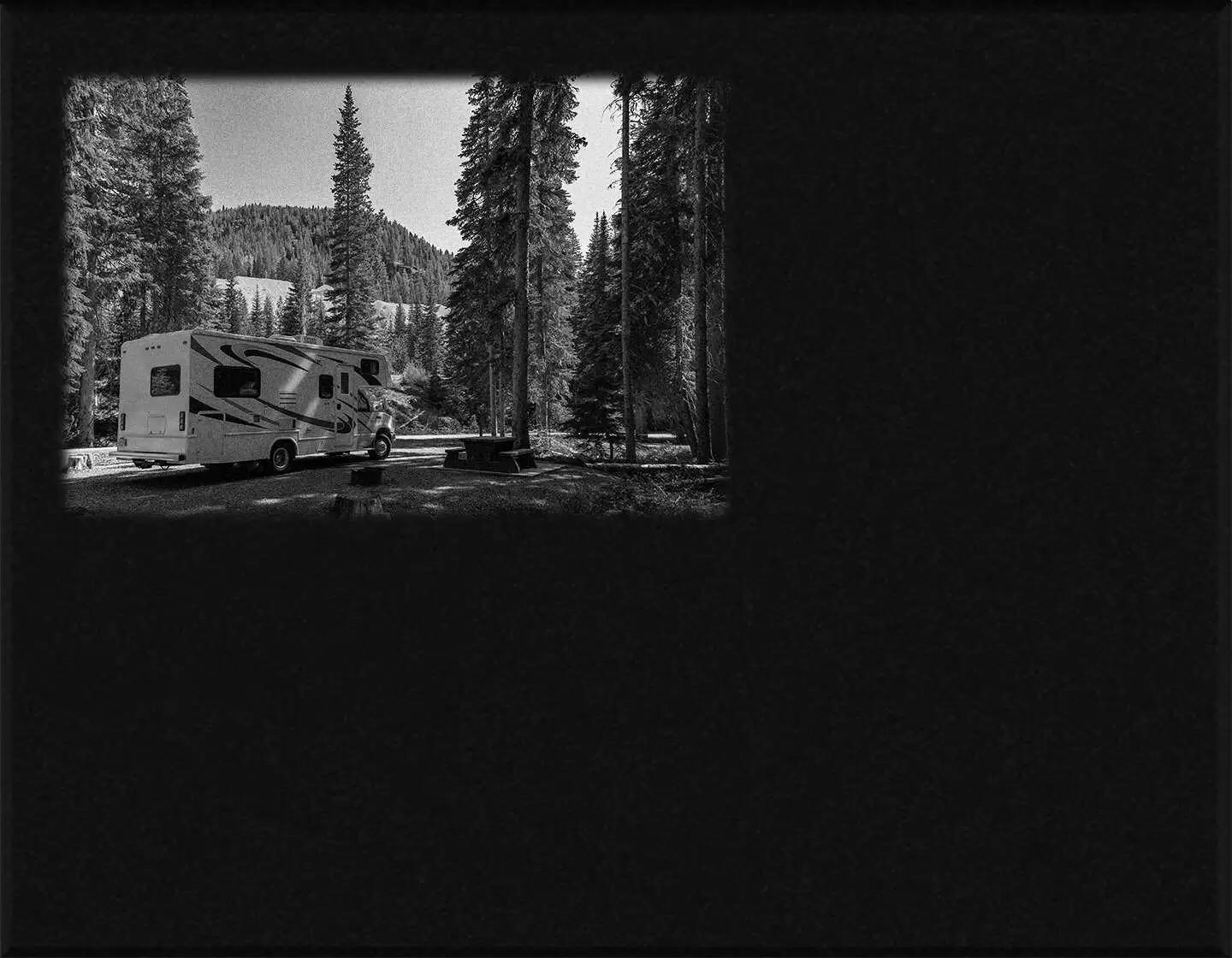 Lápida en láser vehículo L.623