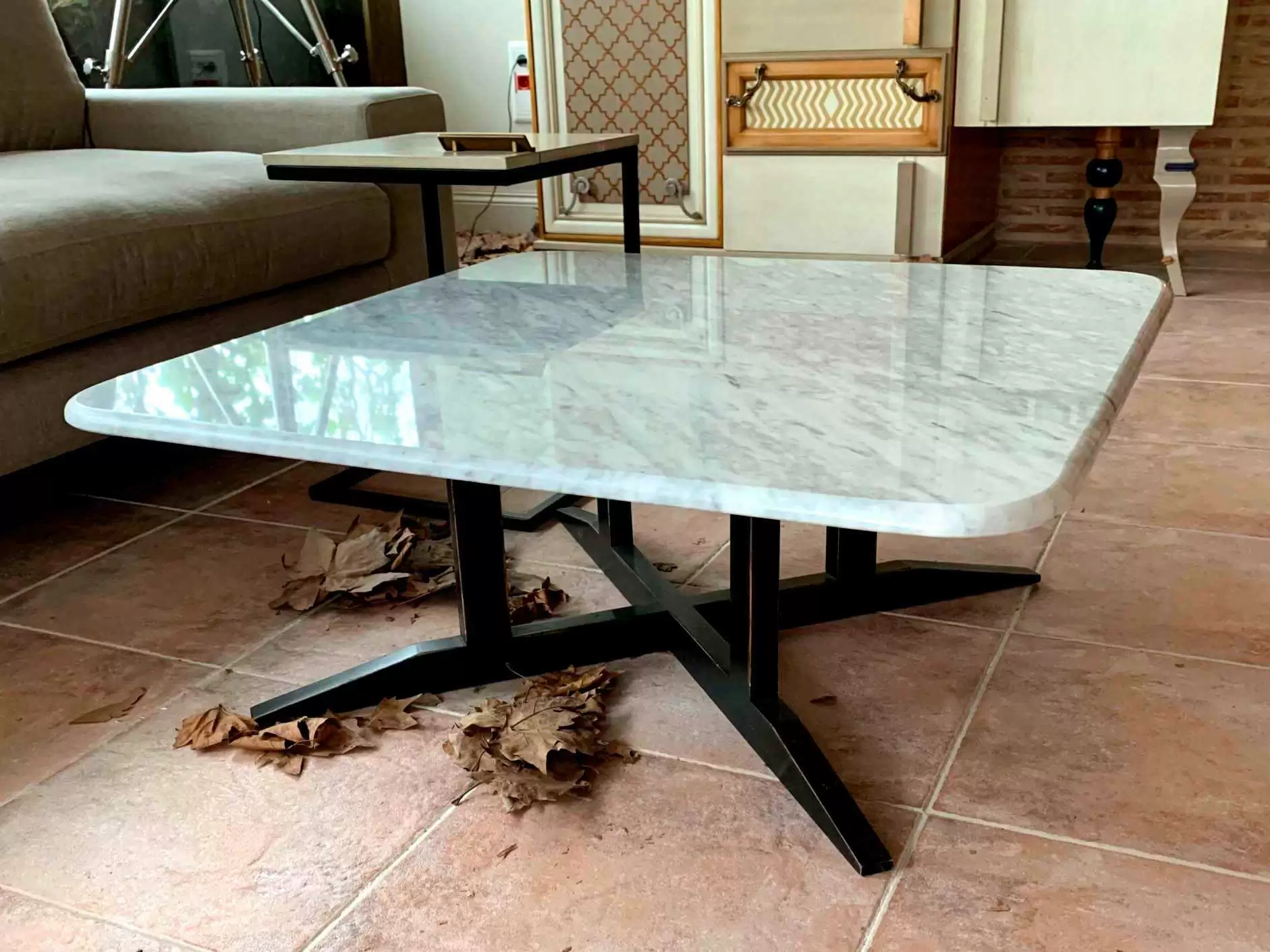 Mesa de mármol Blanco Carrara