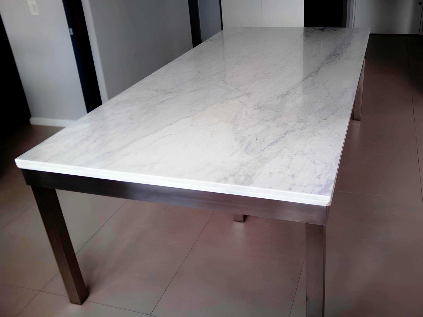 Mesa de mármol Blanco Carrara - Mármoles Artesanos