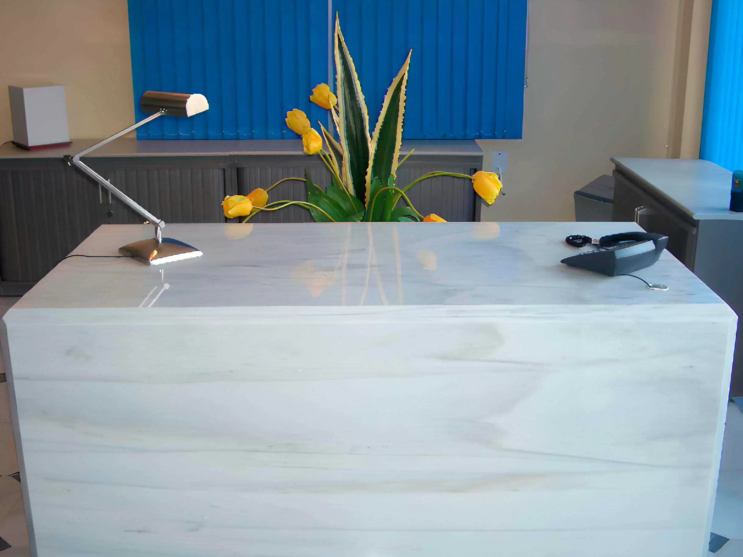 Mesa de mármol Blanco Macael