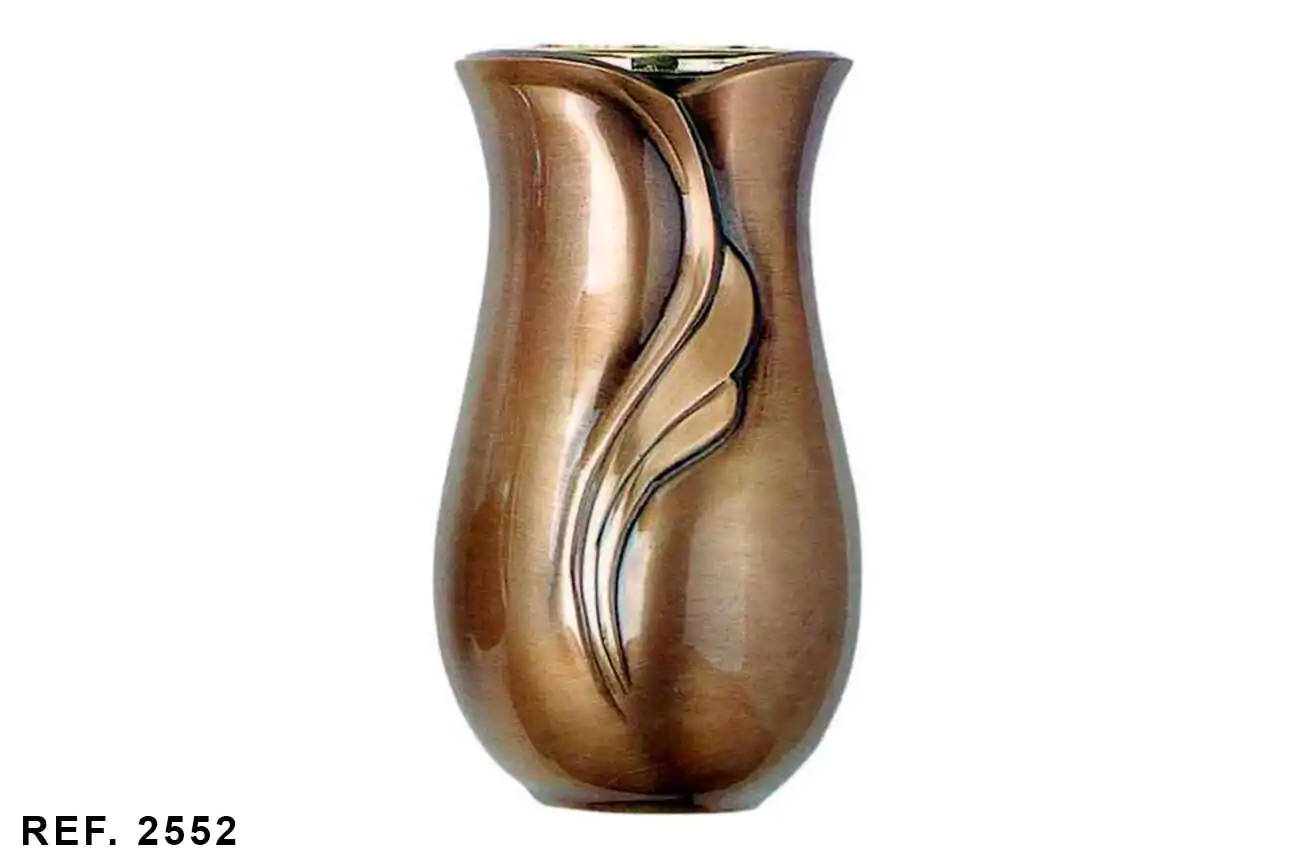 Floreros de bronce - Image 10